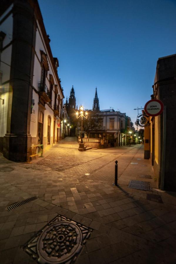Balcony Spacious 2Br Historic Centre Arucas Apartment Luaran gambar